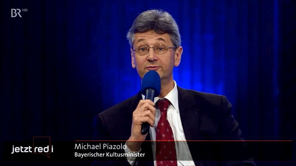 Kultusminister Michael Piazolo bei 