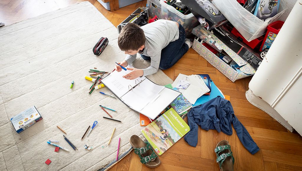 Bild: Kinder, die während geschlossener Schulen zuhause selbstständig lernen konnten, waren in der Krise im Vorteil. 