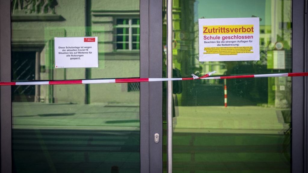 1_4_20_vergu__tung_lehramtsanwa__rter.jpg