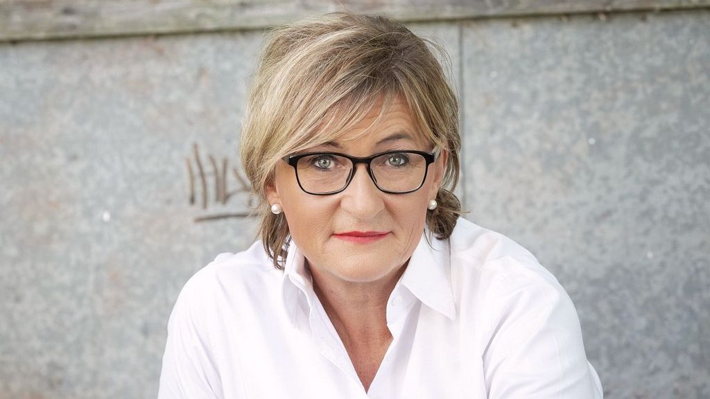 Pressefoto_SF_weiss_Kopie.jpg