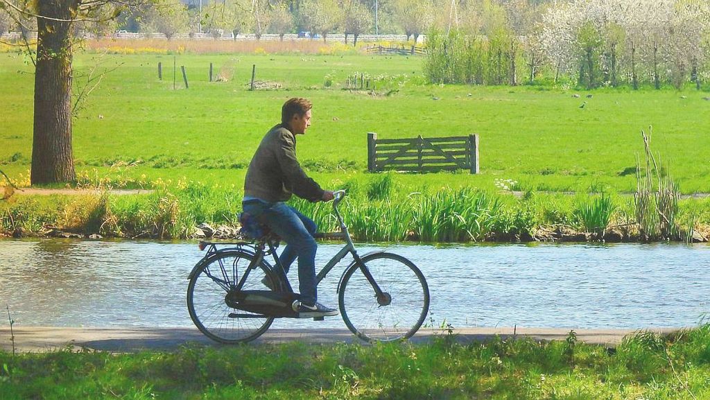 Lange erwartet und in der freien Wirtschaft längst etabliert: ein Fahrrad über den Arbeitgeber bzw. Dienstherren leasen ...