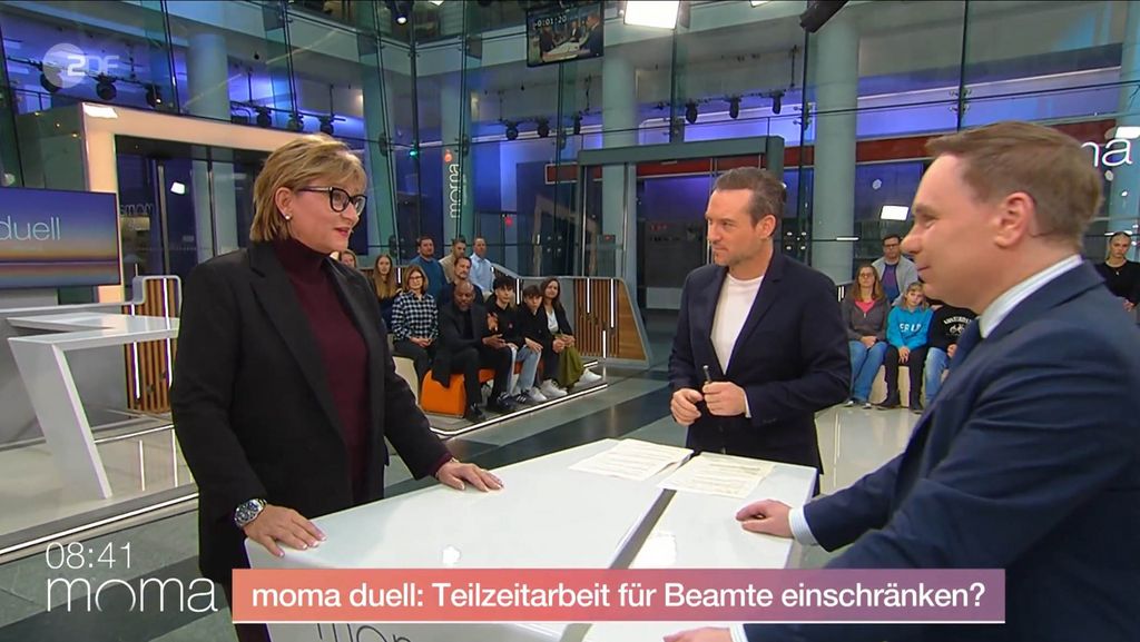 BLLV-Präsidentin Simone Fleischmann im  BLLV-Präsidentin Simone Fleischmann im