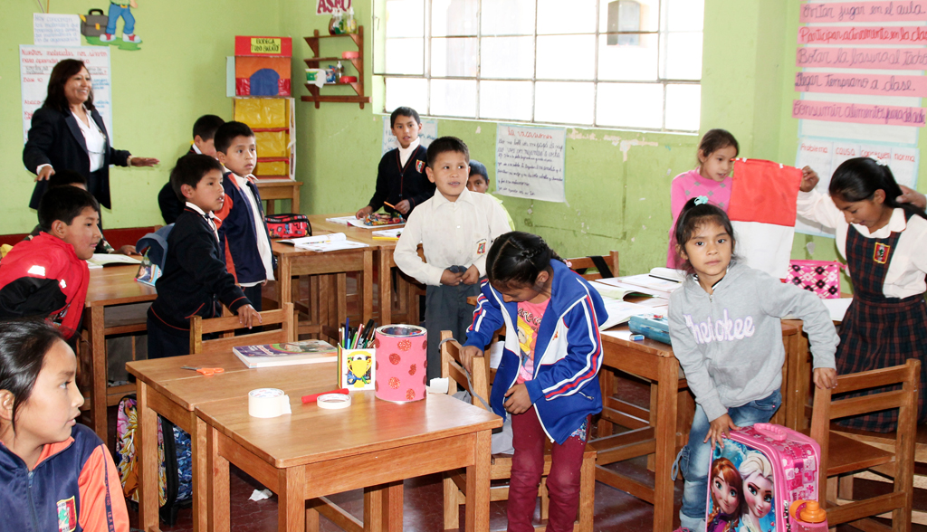 Bild: Über 350 Kinder und Jugendliche werden im BLLV-Kinderhaus Casadeni in Peru unterstützt und gefördert.